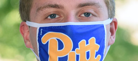 Pitt student wearing face mask